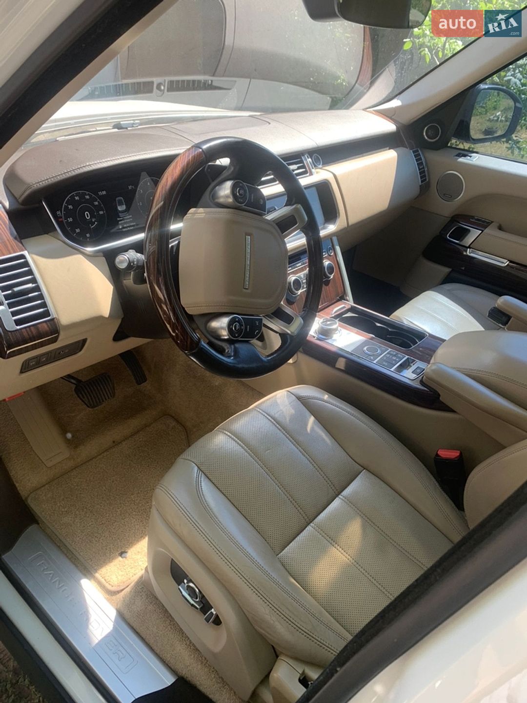 Land Rover Range Rover 2017 VIN SALGS2FK1HA367095 фото оголошення 13 з 15