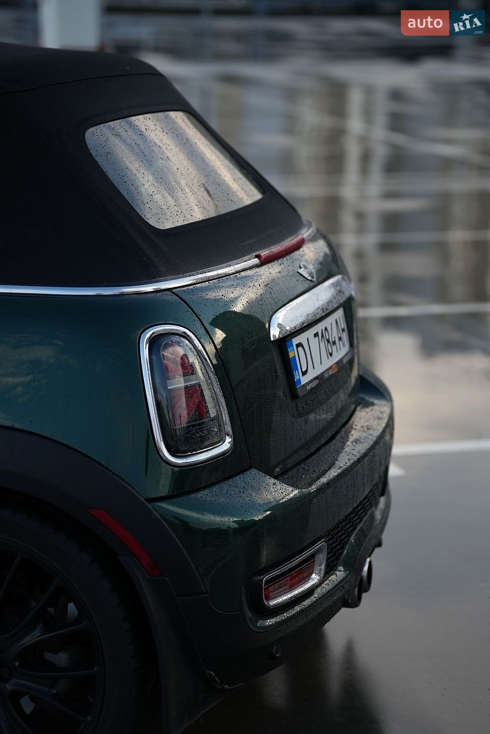 MINI Convertible 2011 VIN WMWZP3C53BTX84409 фото оголошення 39 з 42