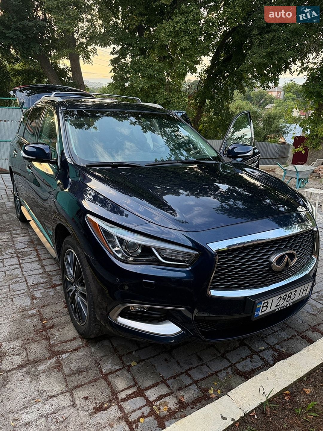 Infiniti QX60 2017 VIN 5N1CL0MBXGC534174 фото оголошення 2 з 58