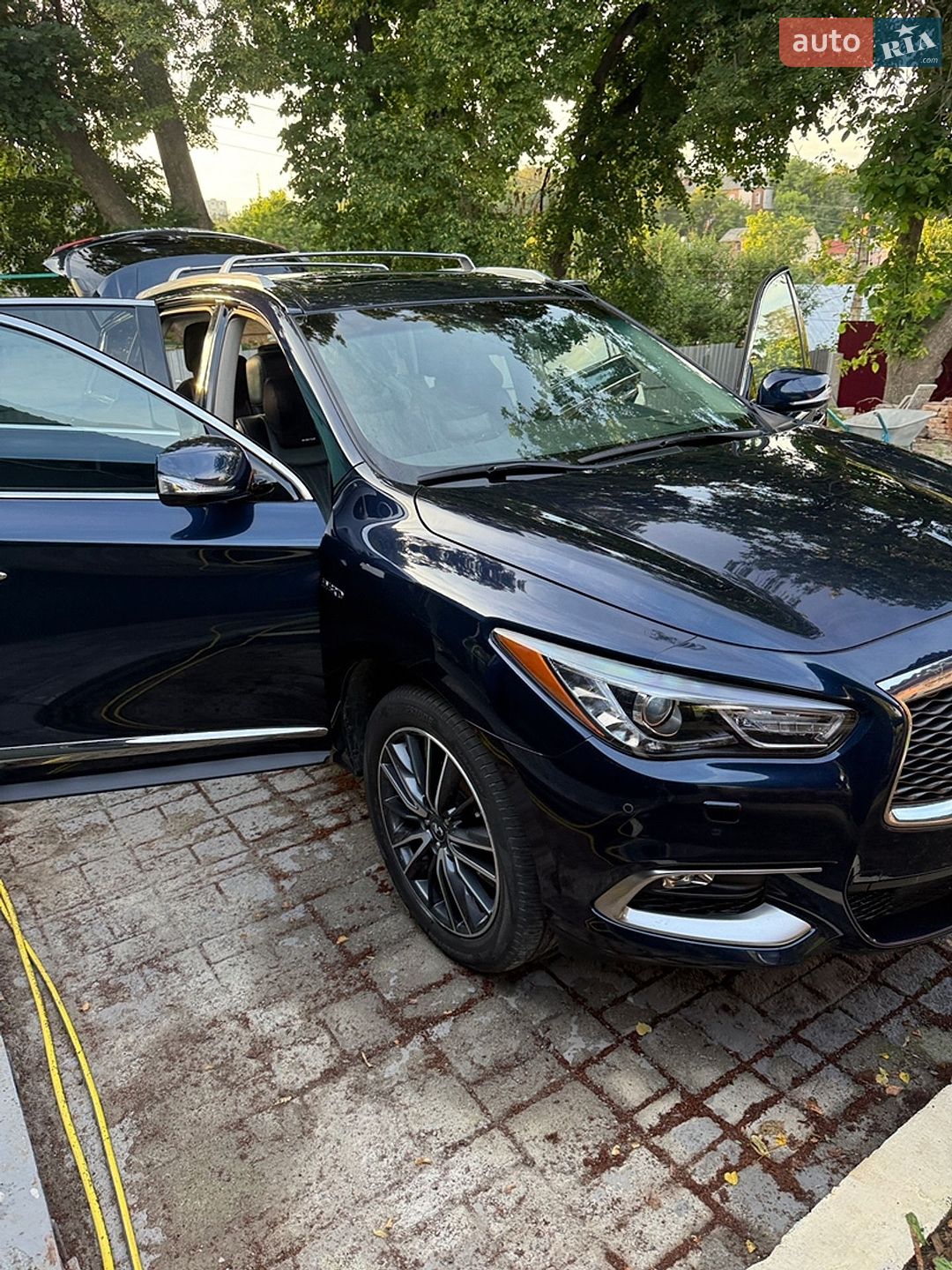 Infiniti QX60 2017 VIN 5N1CL0MBXGC534174 фото оголошення 3 з 58