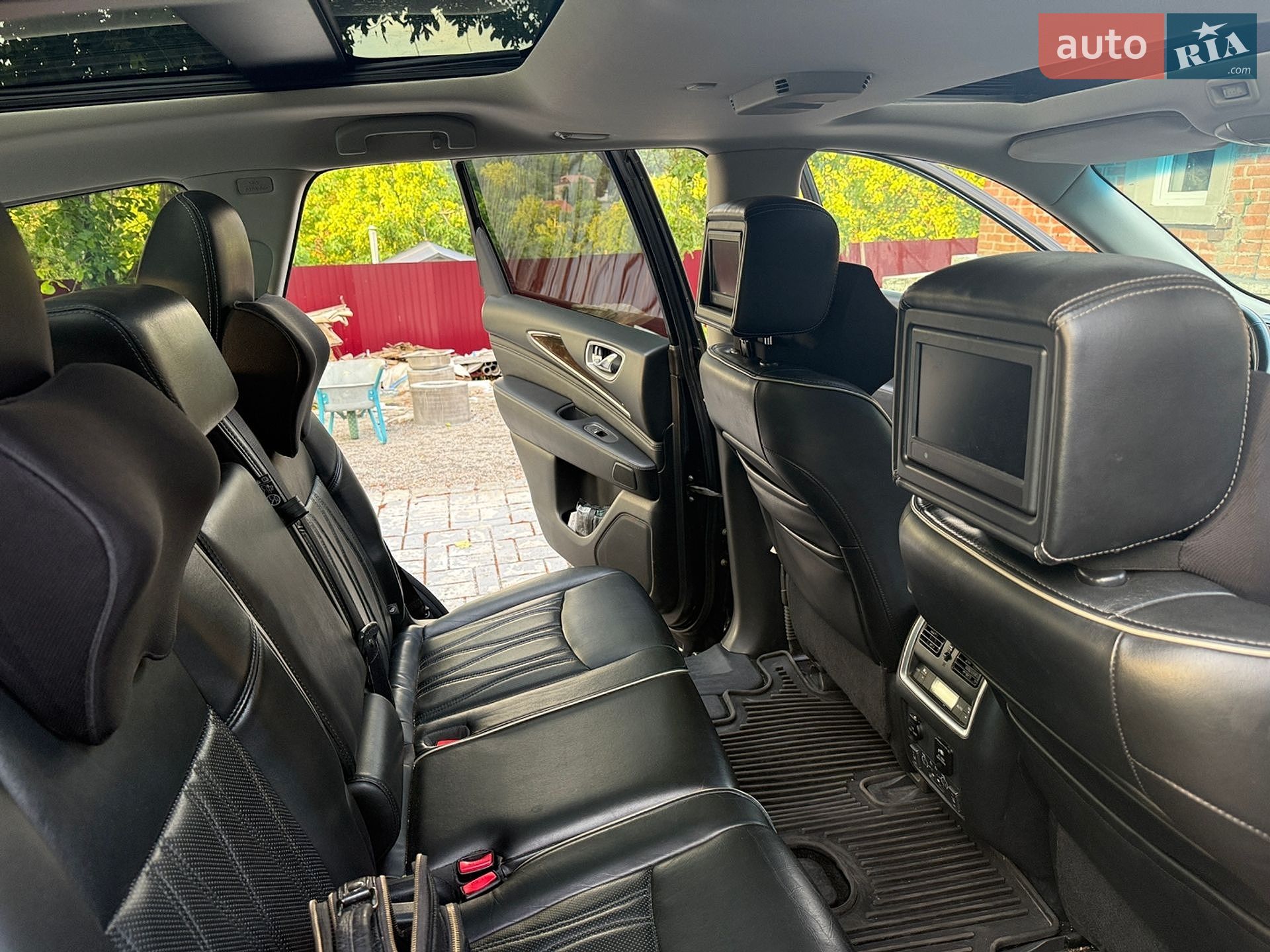 Infiniti QX60 2017 VIN 5N1CL0MBXGC534174 фото оголошення 19 з 58