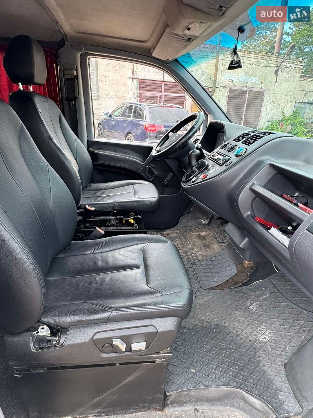 Mercedes-Benz Vito 2002 VIN WDF63809413497471 фото оголошення 5 з 8