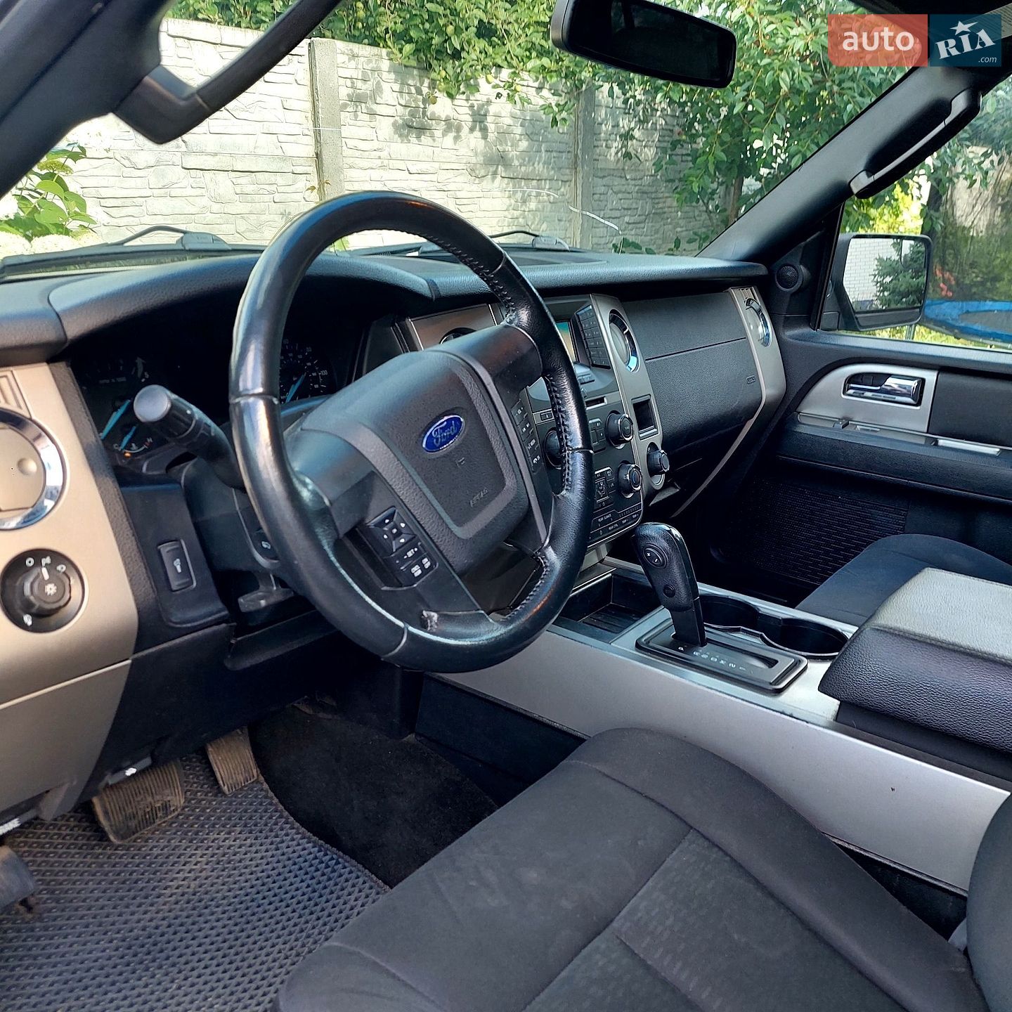 Ford Expedition 2017 VIN 1FMJK1JT0HEA69665 фото оголошення 4 з 24
