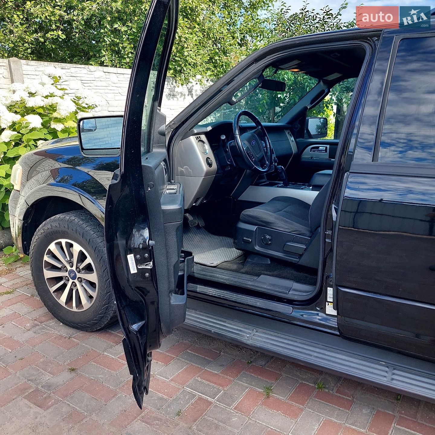 Ford Expedition 2017 VIN 1FMJK1JT0HEA69665 фото оголошення 8 з 24