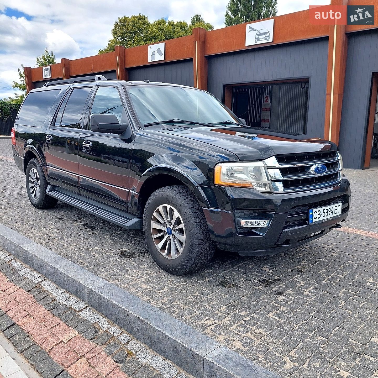 Ford Expedition 2017 VIN 1FMJK1JT0HEA69665 фото оголошення 14 з 24