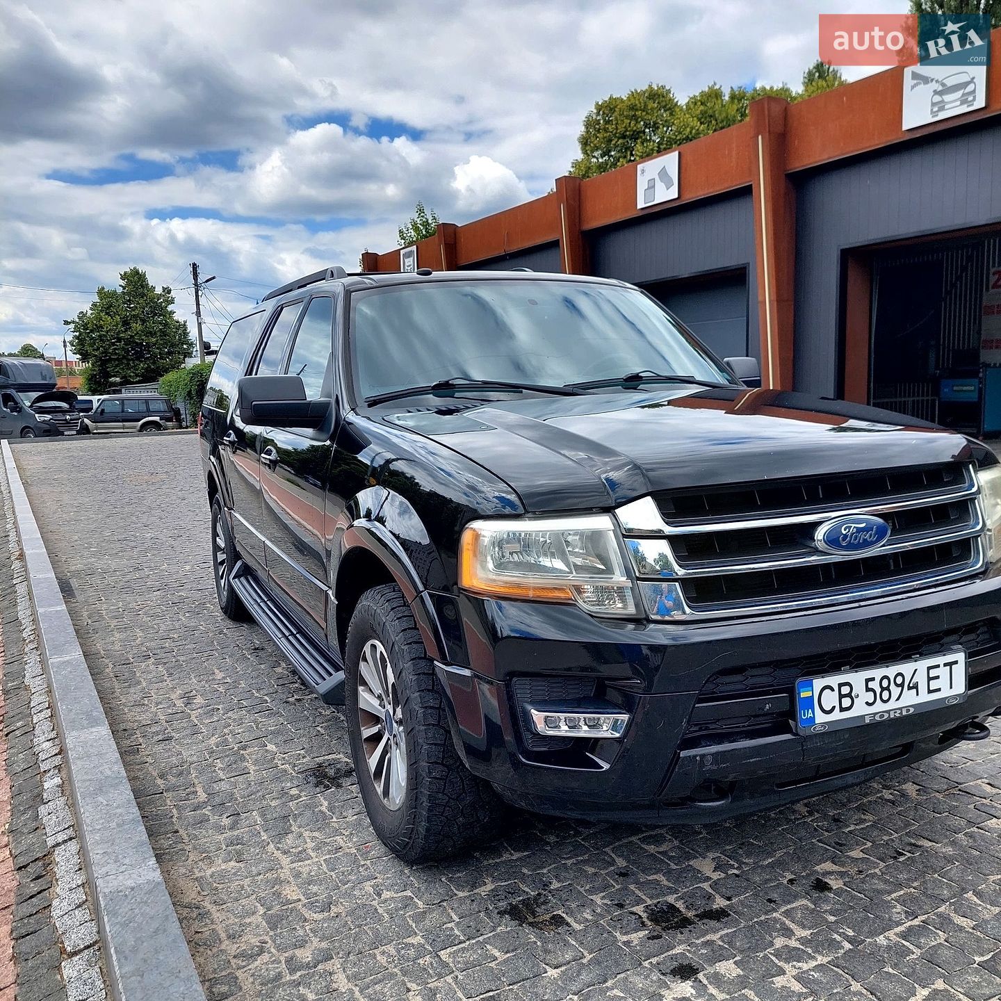 Ford Expedition 2017 VIN 1FMJK1JT0HEA69665 фото оголошення 16 з 24