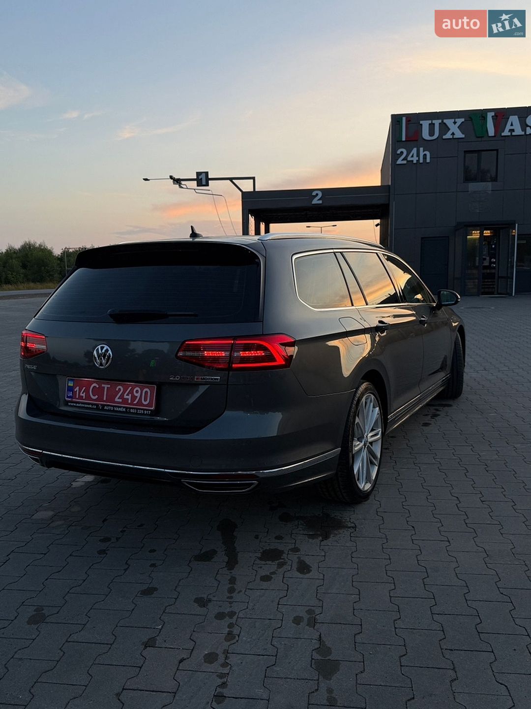 Volkswagen Passat 2015 VIN WVWZZZ3CZGE108621 фото оголошення 16 з 41