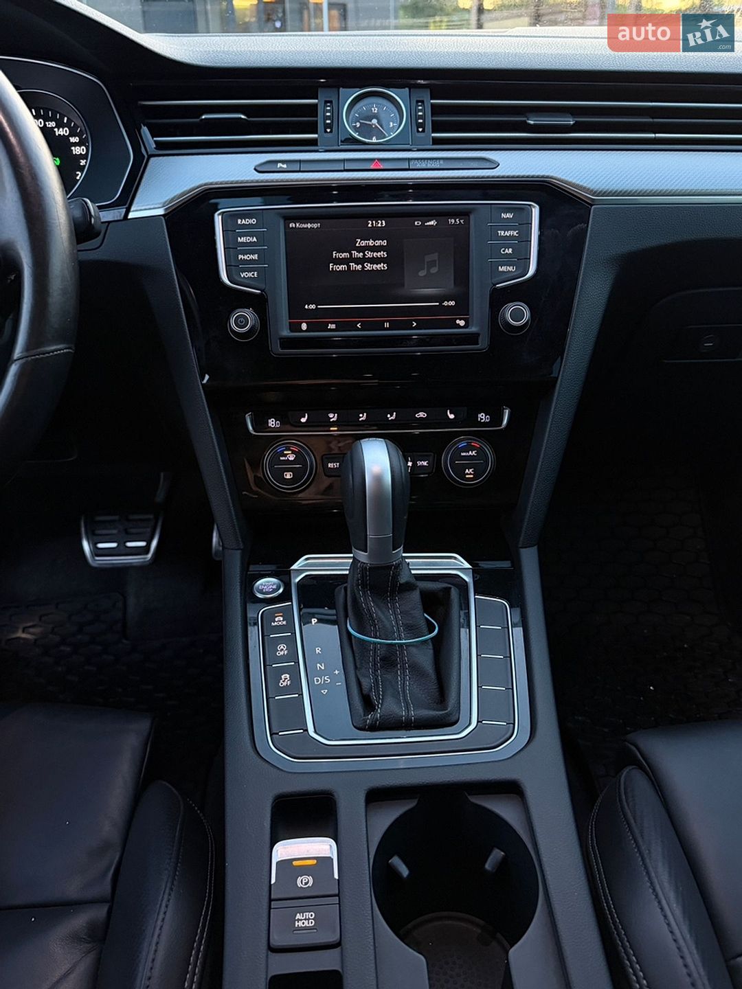 Volkswagen Passat 2015 VIN WVWZZZ3CZGE108621 фото оголошення 37 з 41