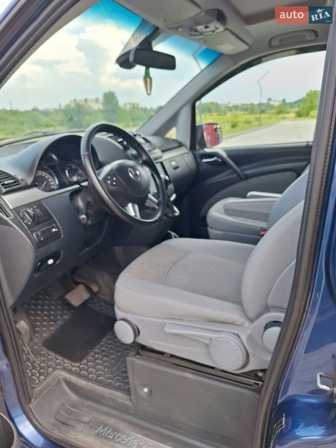 Mercedes-Benz Viano 2013 VIN WDF63981313790431 фото оголошення 15 з 19