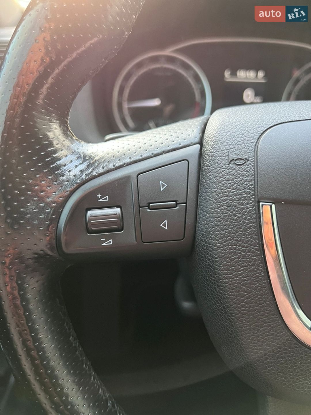 Skoda Octavia 2012 VIN TMBUH61Z3C2180593 фото оголошення 30 з 87