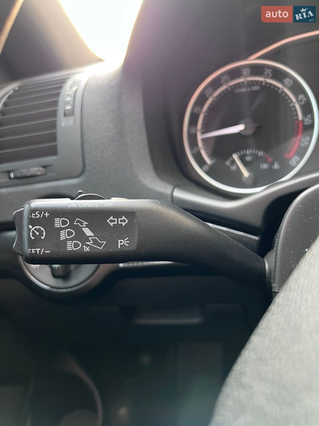 Skoda Octavia 2012 VIN TMBUH61Z3C2180593 фото оголошення 34 з 87