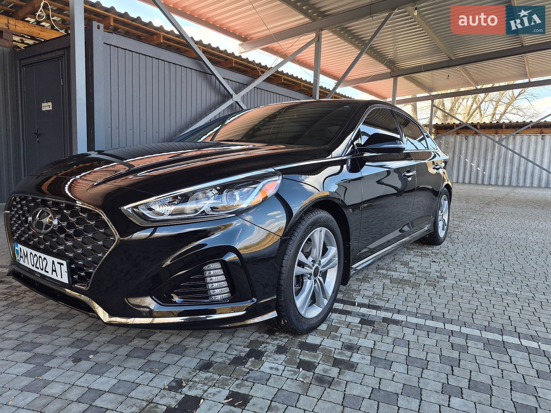 Hyundai Sonata 2018 VIN 5NPE34AF7JH697002 фото оголошення 3 з 12