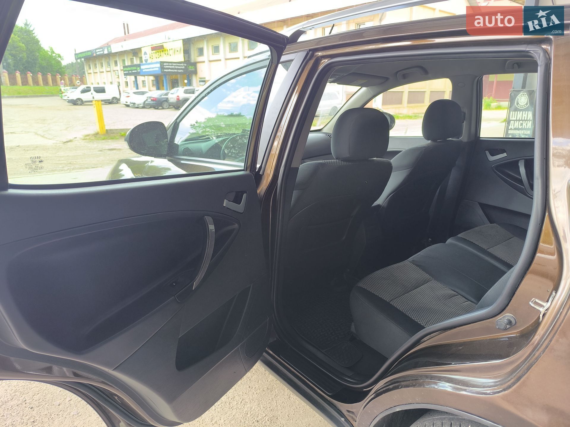 Geely Emgrand X7 2013 VIN L108DBS57E3102896 фото оголошення 18 з 21