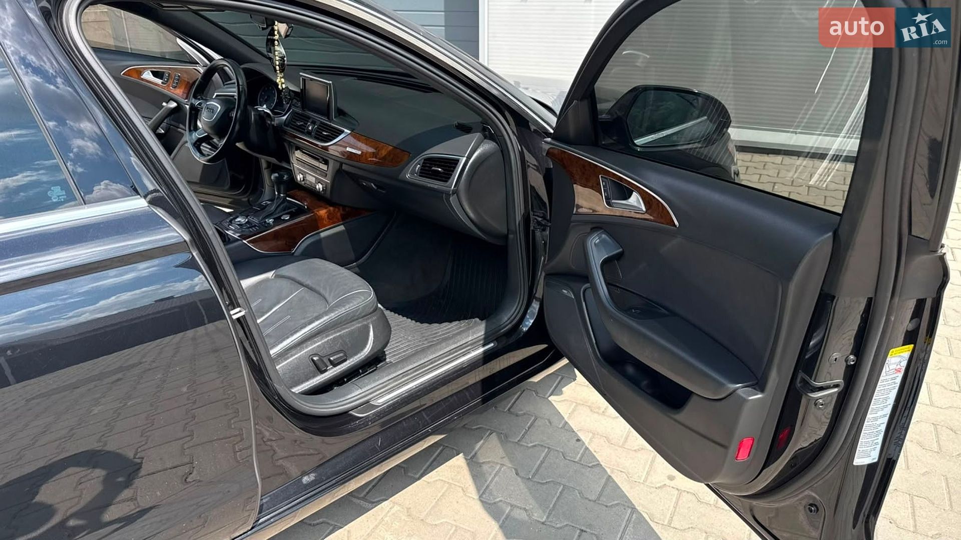 Audi A6 2014 VIN WAUGFAFC1EN127464 фото оголошення 16 з 29