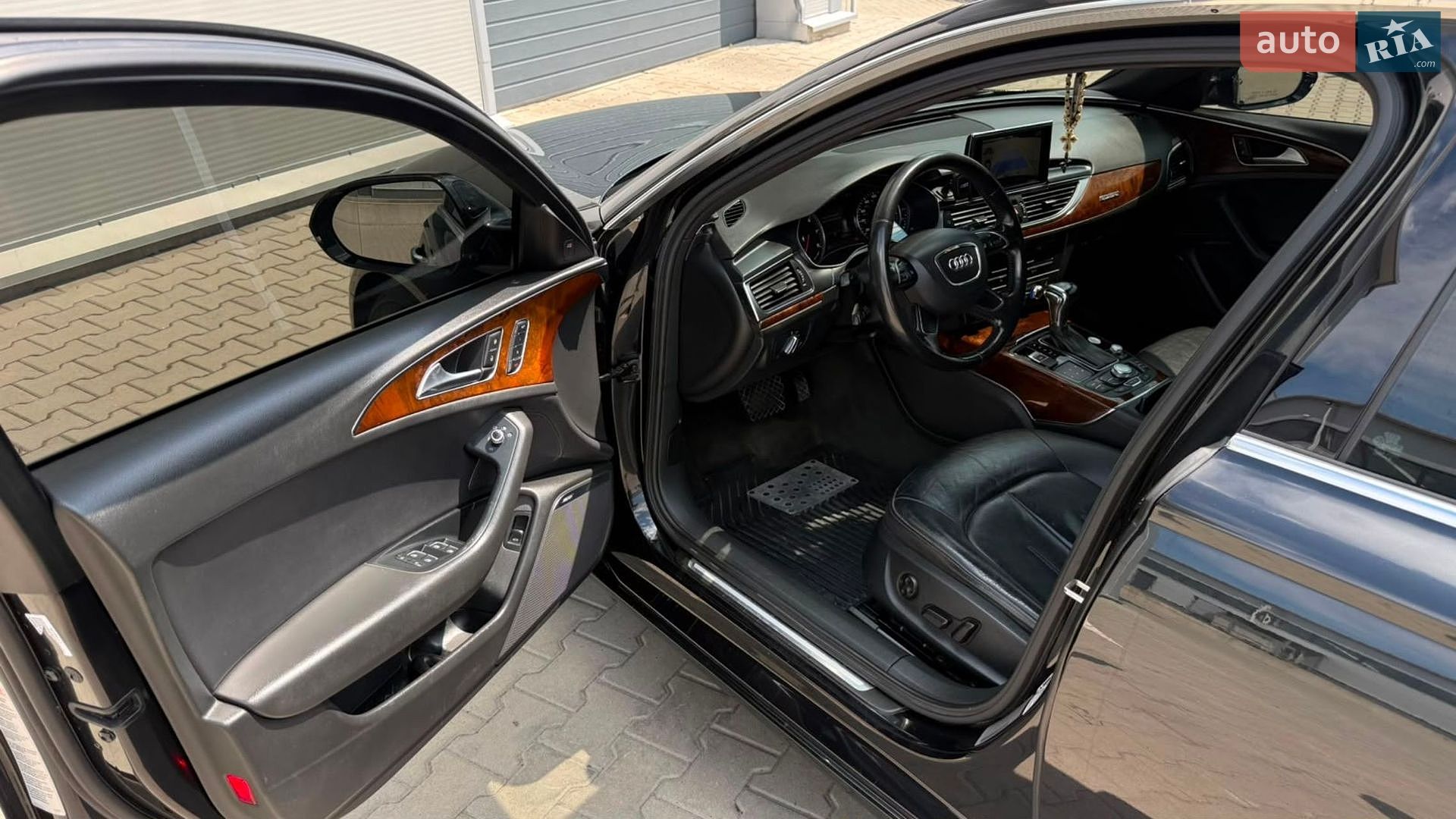 Audi A6 2014 VIN WAUGFAFC1EN127464 фото оголошення 19 з 29
