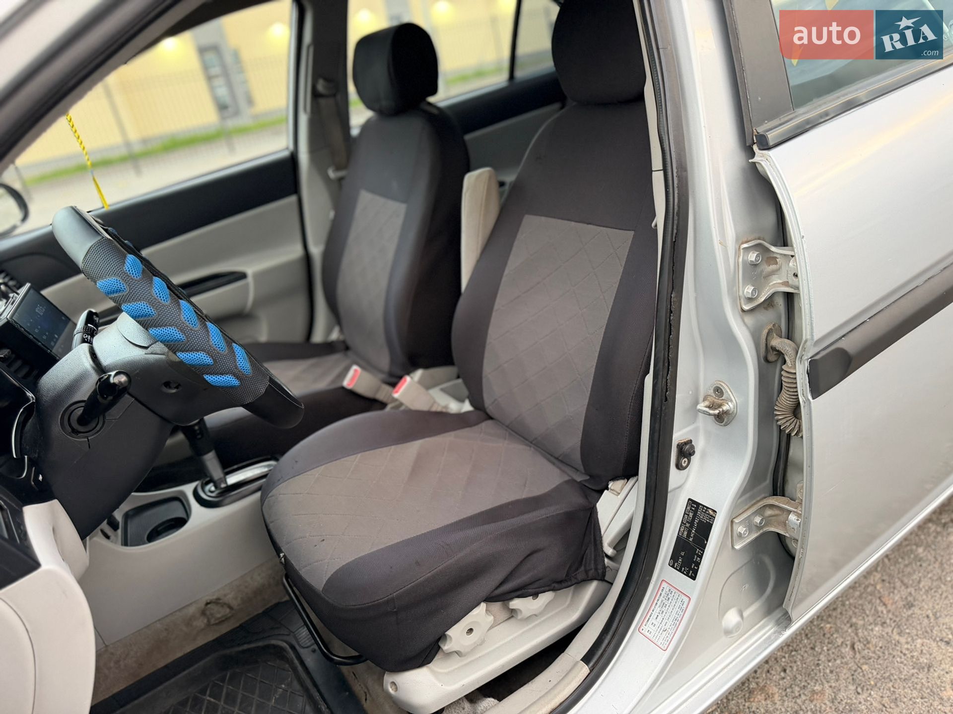 Hyundai Accent 2008 VIN Y6LCM41AP8L208303 фото оголошення 14 з 18