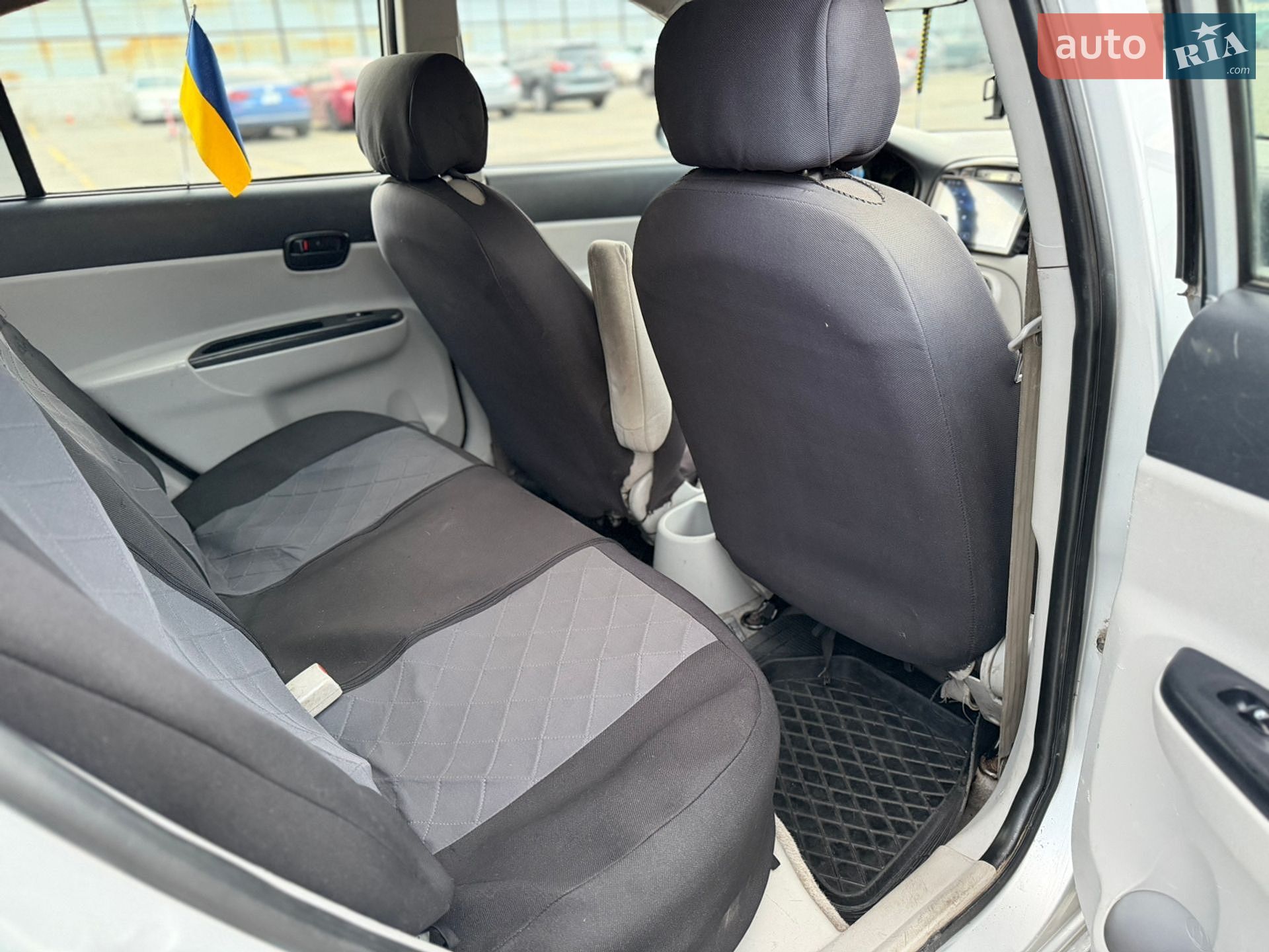 Hyundai Accent 2008 VIN Y6LCM41AP8L208303 фото оголошення 13 з 18