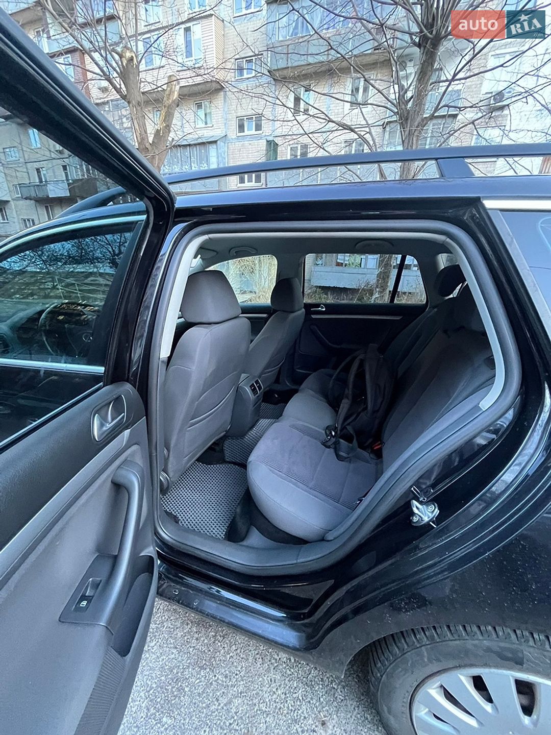 Volkswagen Golf 2007 VIN WVWZZZ1KZ7M302361 фото оголошення 8 з 15