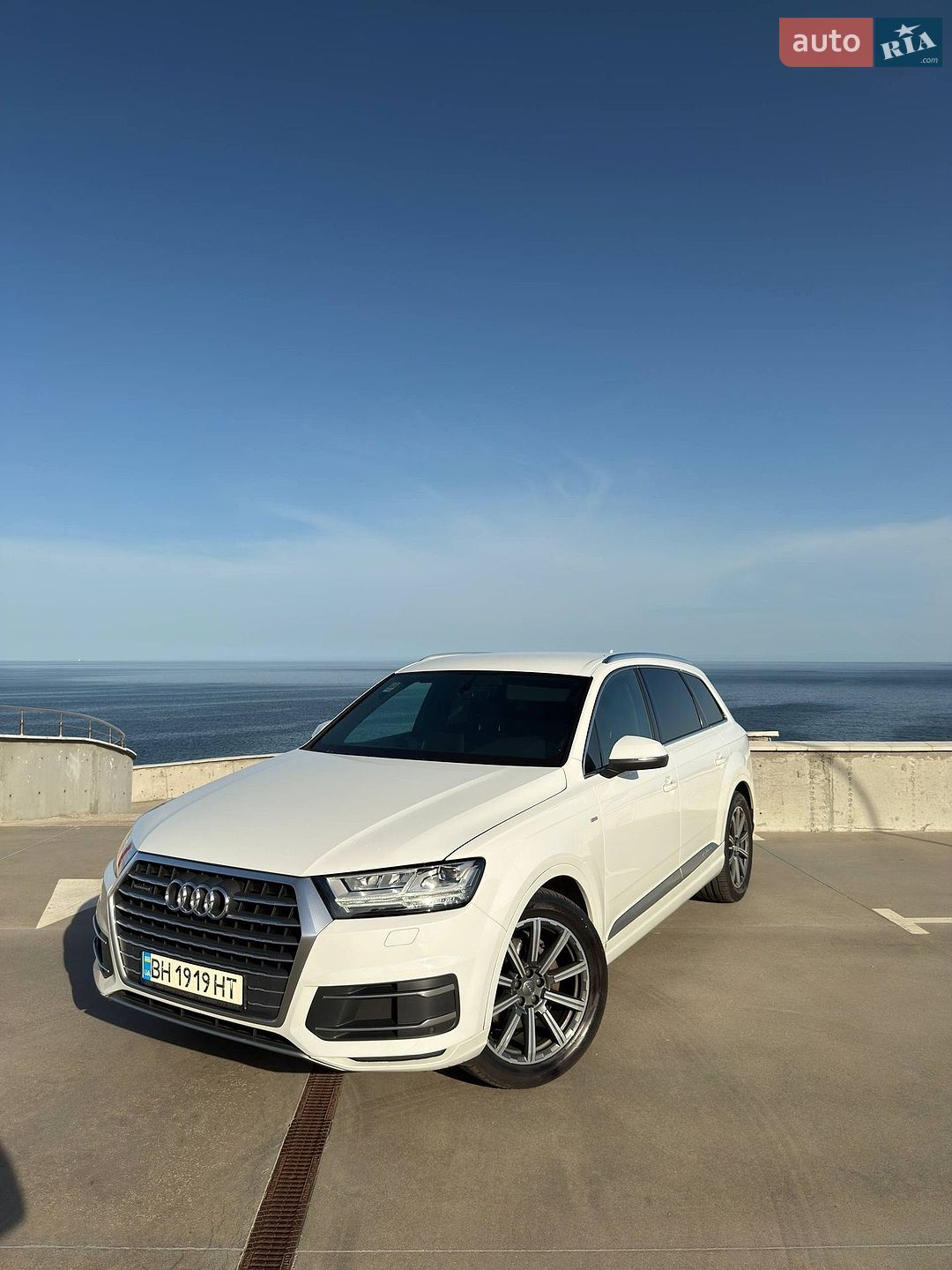 Audi Q7 2017 VIN WAUZZZ4M7HD059854 фото оголошення 2 з 23
