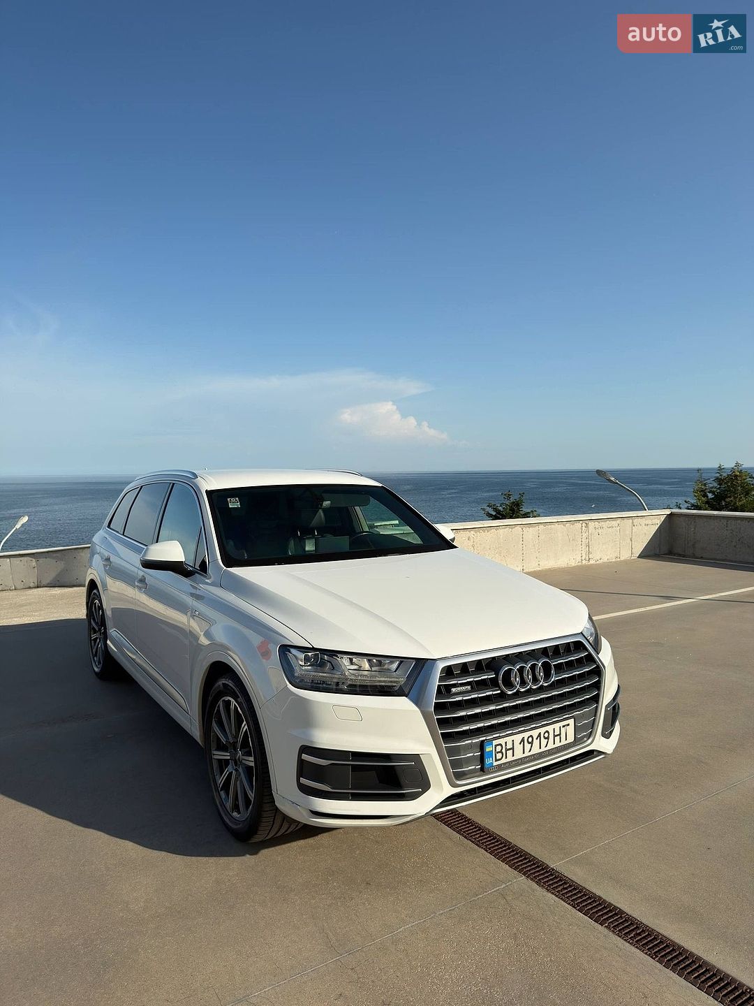Audi Q7 2017 VIN WAUZZZ4M7HD059854 фото оголошення 3 з 23