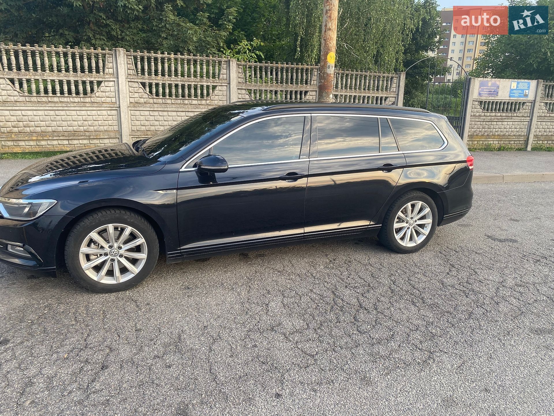 Volkswagen Passat 2015 VIN WVWZZZ3CZFP408325 фото оголошення 4 з 9