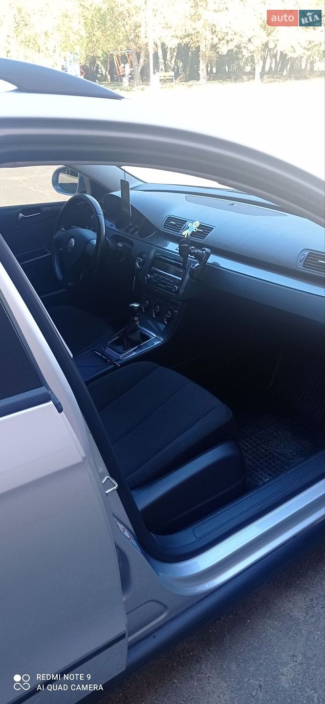 Volkswagen Passat 2008 VIN WVWZZZ3CZ9E006094 фото оголошення 2 з 13