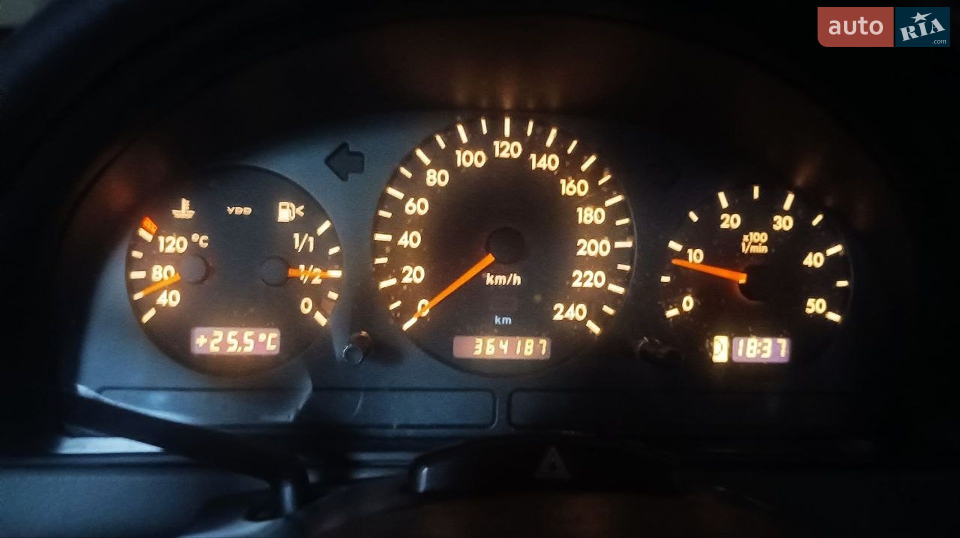 Mercedes-Benz M-Class 2001 VIN WDC1631131A308365 фото оголошення 19 з 22