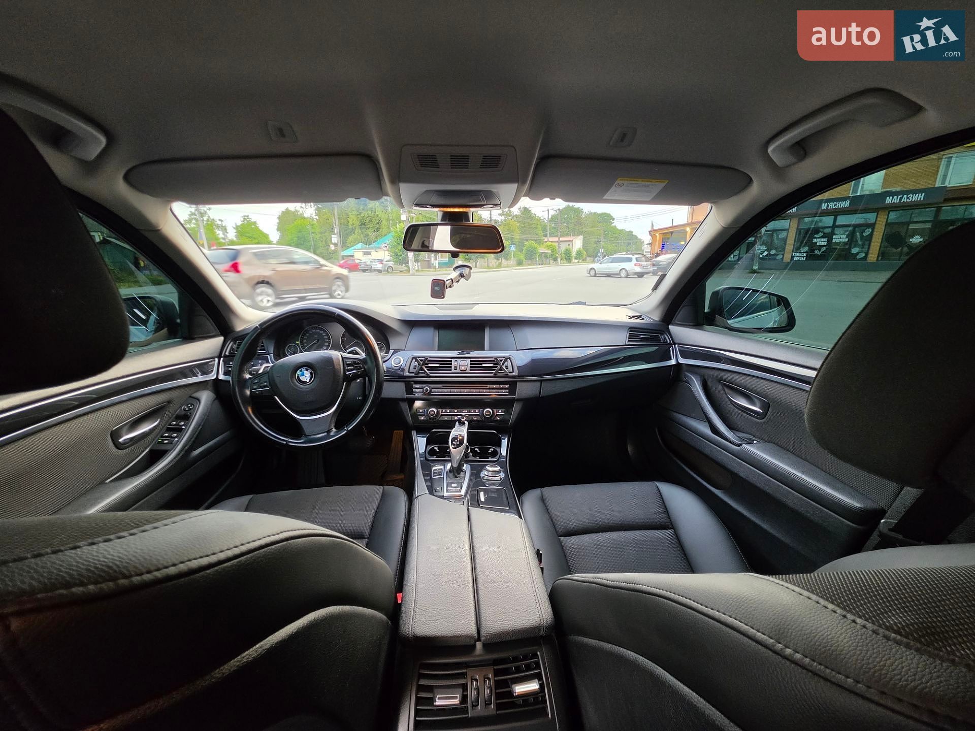BMW 5 Series 2010 VIN WBAFW11060C647897 фото оголошення 24 з 35