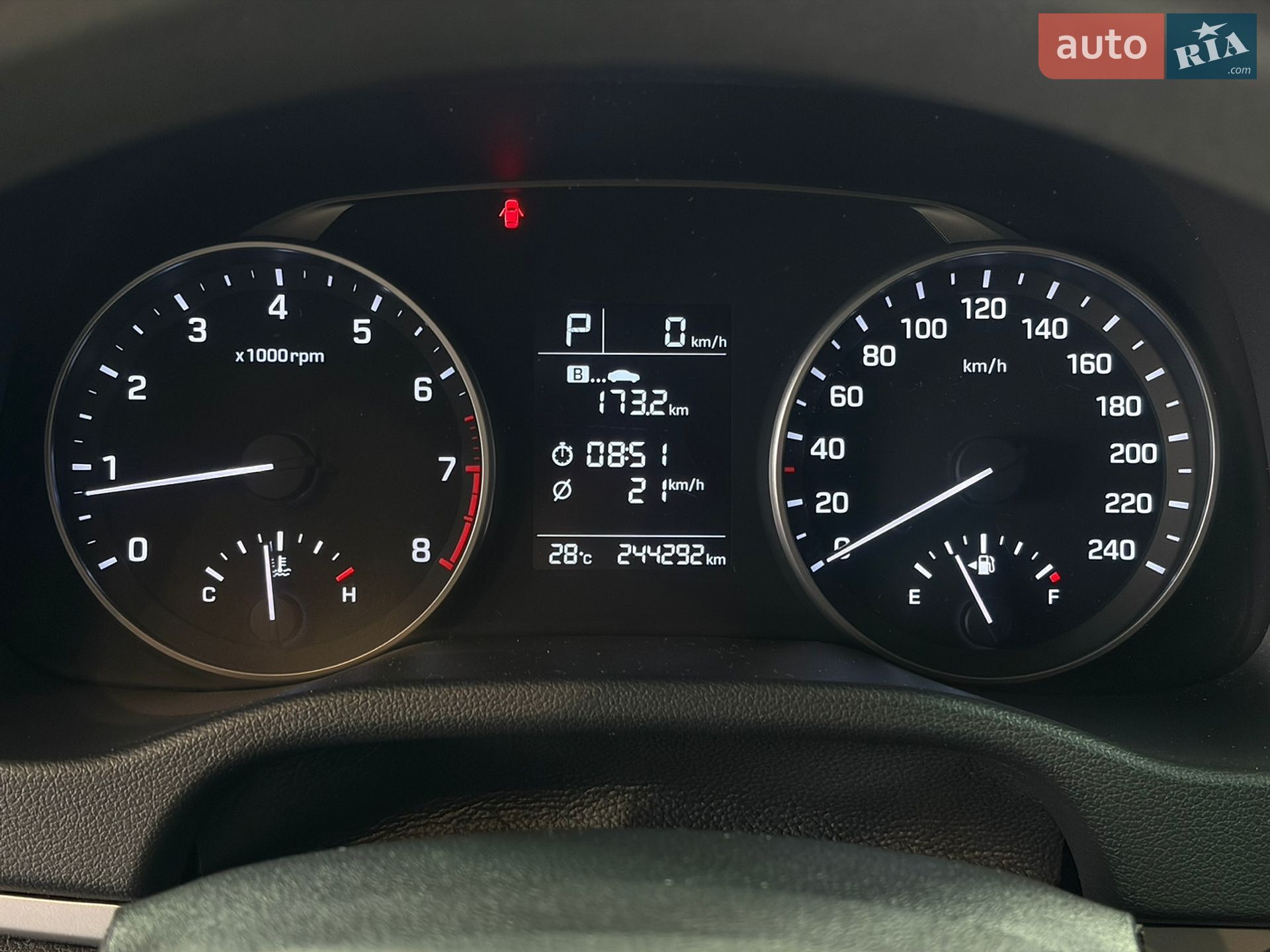 Hyundai Avante 2015 VIN KMHD641LBGU028449 фото оголошення 10 з 20