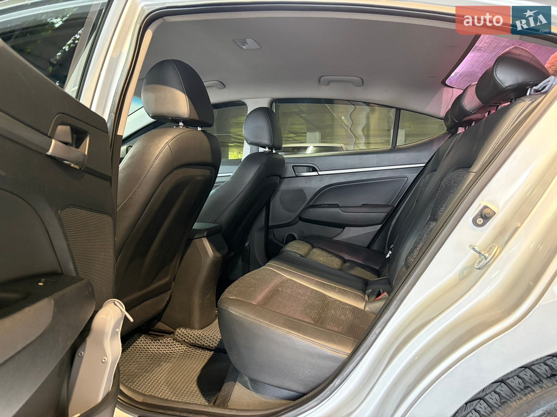 Hyundai Avante 2015 VIN KMHD641LBGU028449 фото оголошення 15 з 20