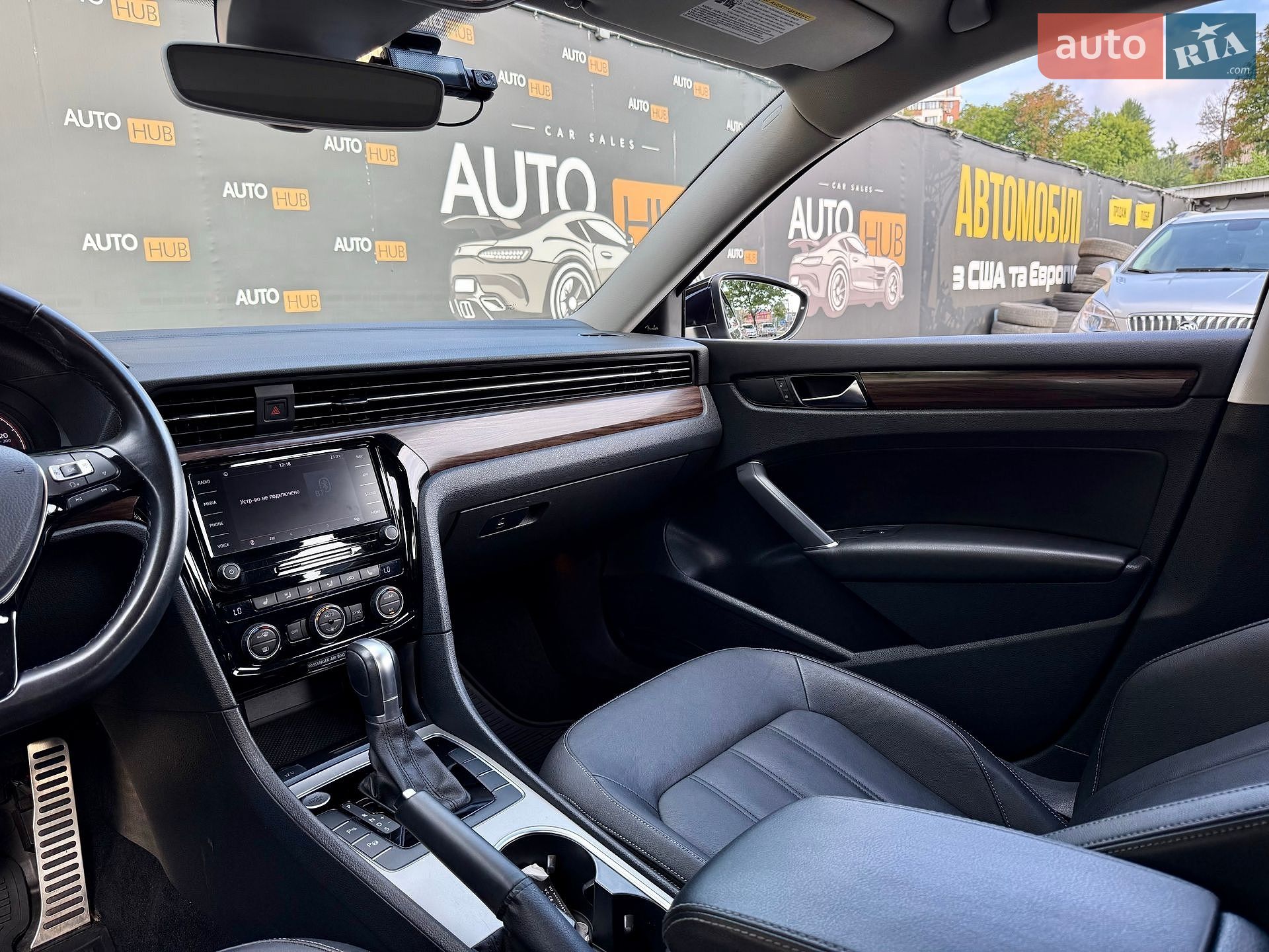VOLKSWAGEN PASSAT 2020 VIN 1VWCA7A34LC013197 фото оголошення 14 з 27