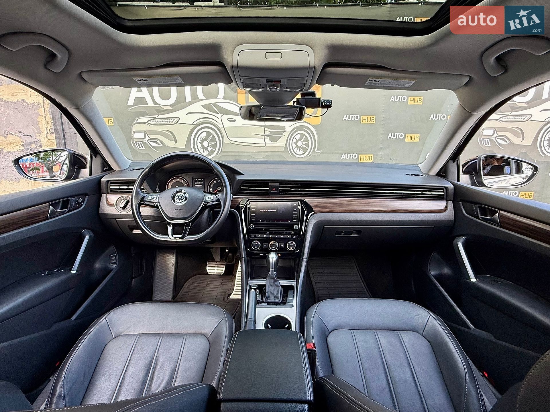 VOLKSWAGEN PASSAT 2020 VIN 1VWCA7A34LC013197 фото оголошення 13 з 27
