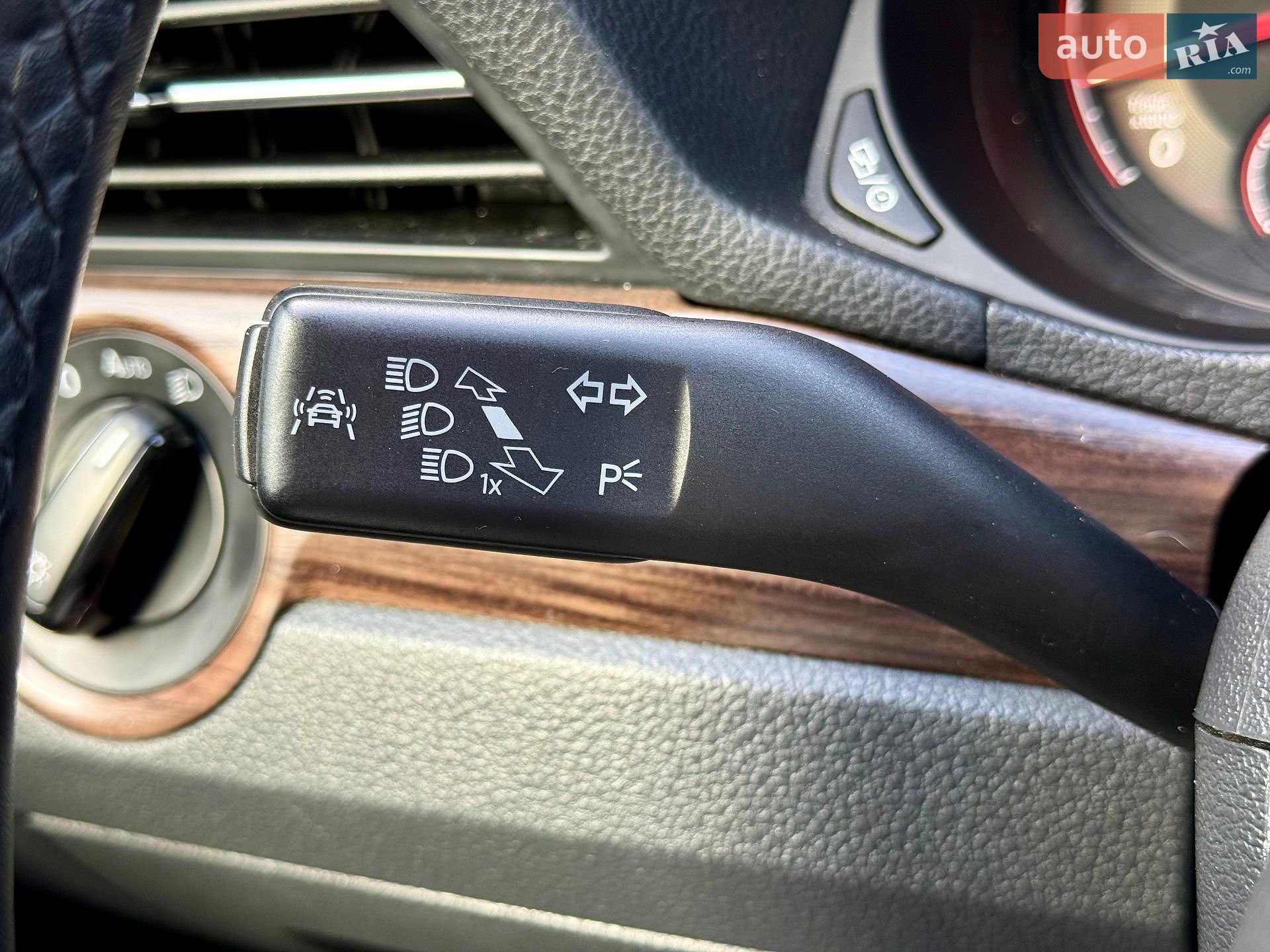 VOLKSWAGEN PASSAT 2020 VIN 1VWCA7A34LC013197 фото оголошення 23 з 27