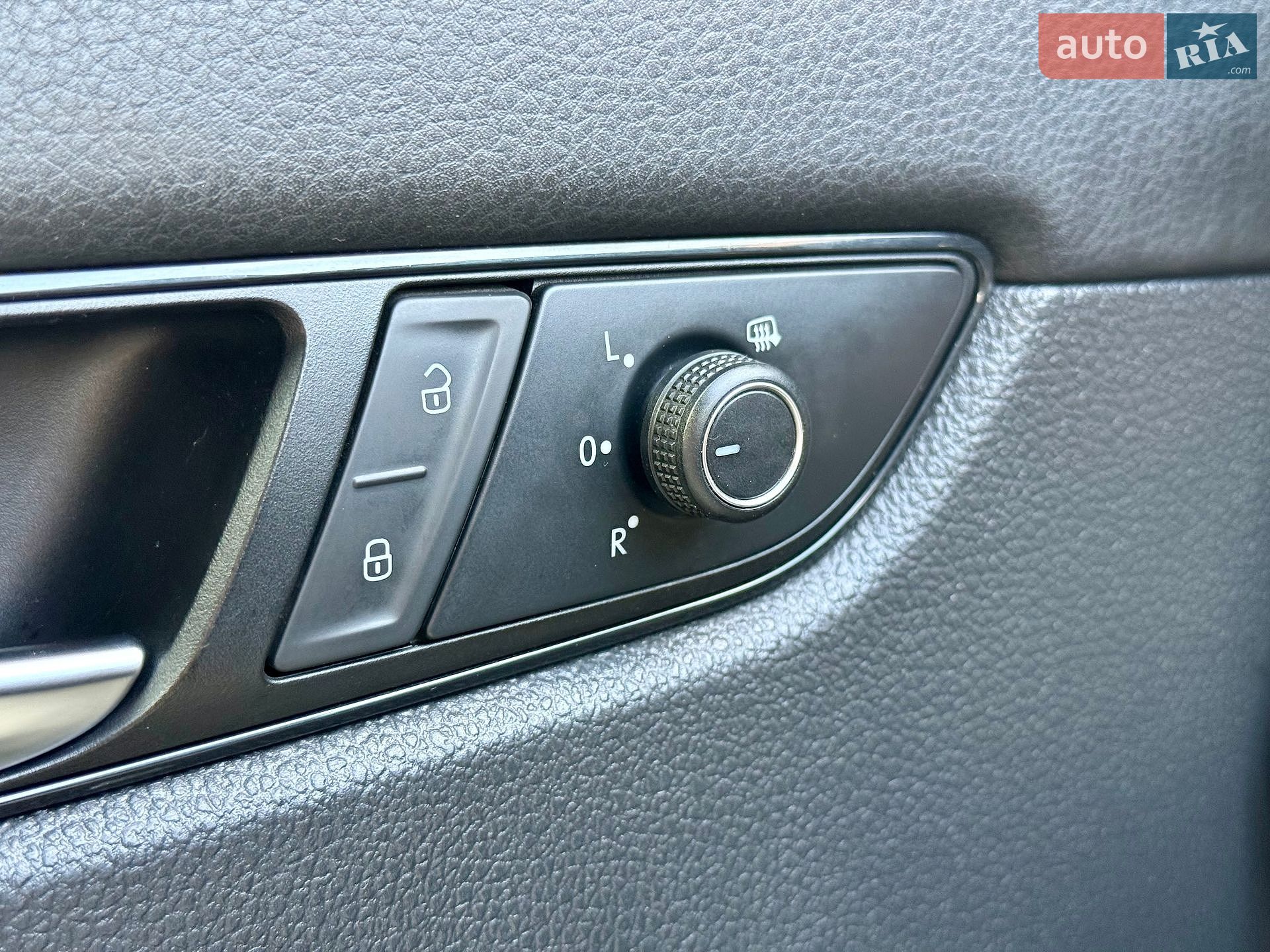 VOLKSWAGEN PASSAT 2020 VIN 1VWCA7A34LC013197 фото оголошення 26 з 27