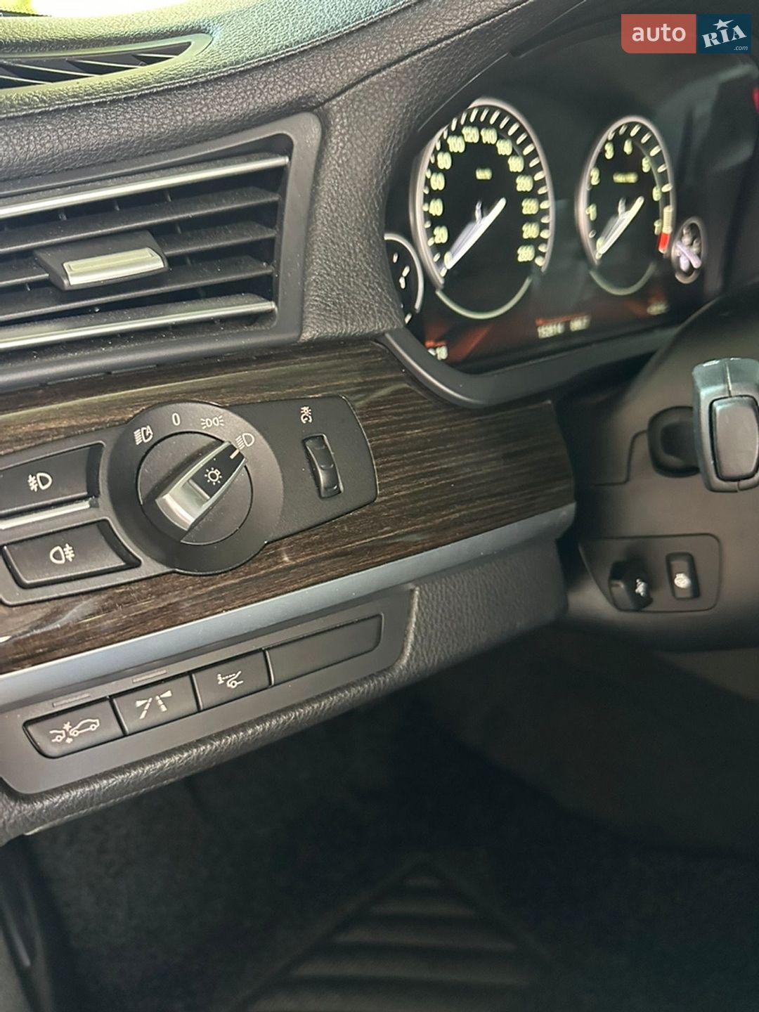 BMW 7 Series 2011 VIN WBAKB4102CC929583 фото оголошення 19 з 47