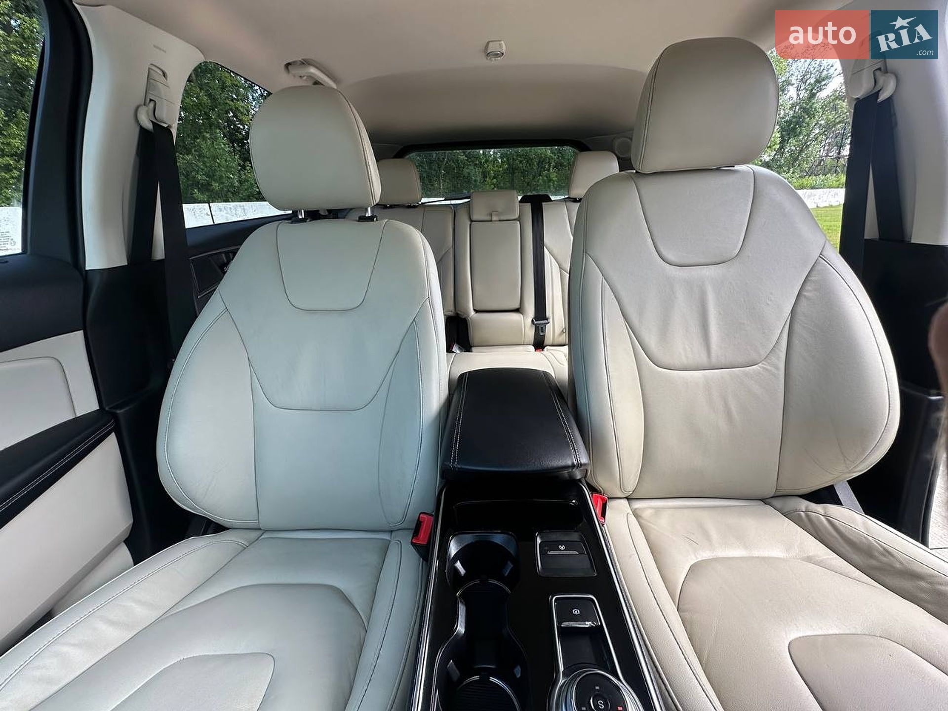 Ford Edge 2018 VIN 2FMPK3K9XKBB48871 фото оголошення 17 з 27
