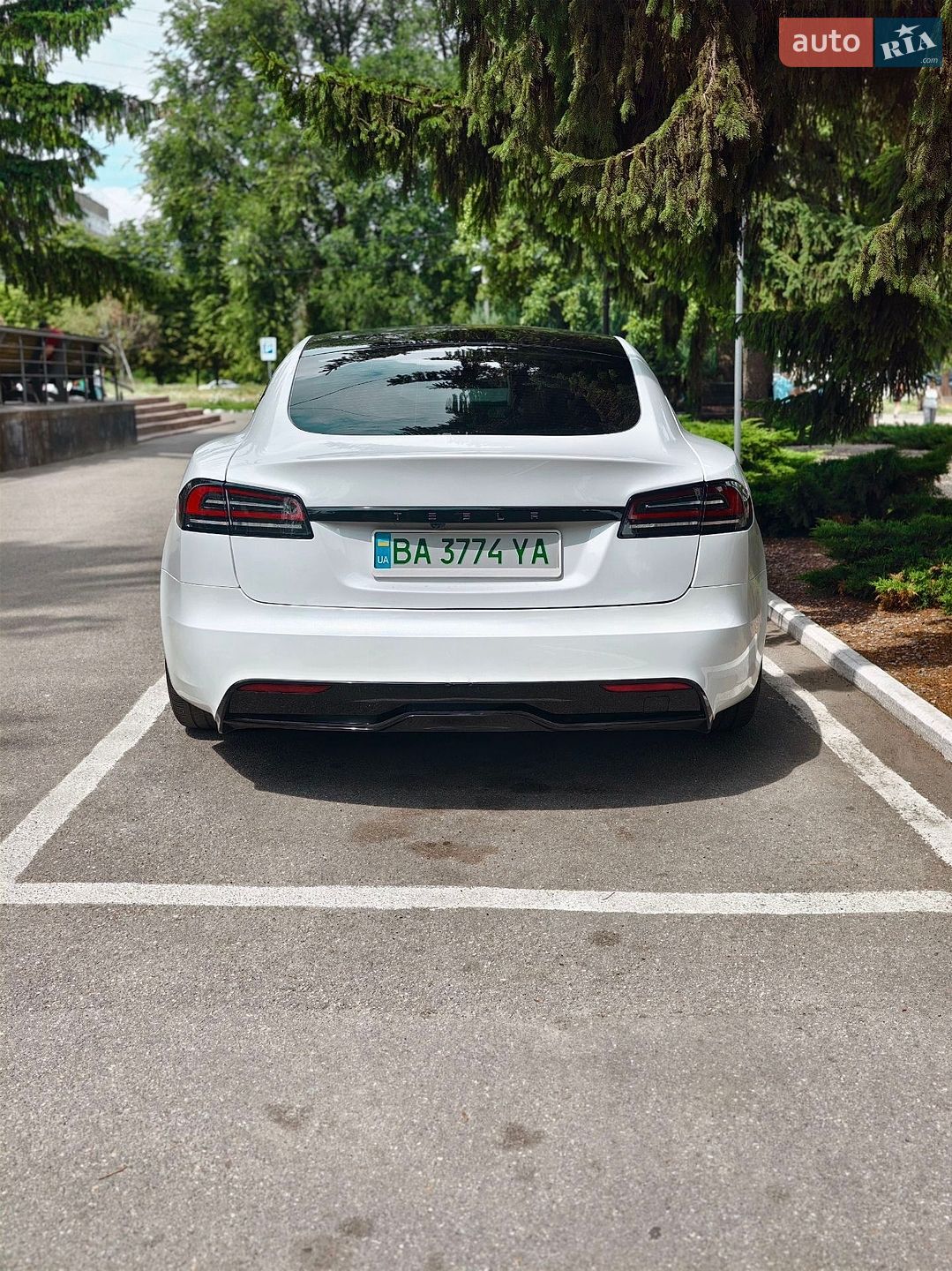 Tesla Model S 2024 VIN 5YJSA1E51RF544389 фото оголошення 4 з 25
