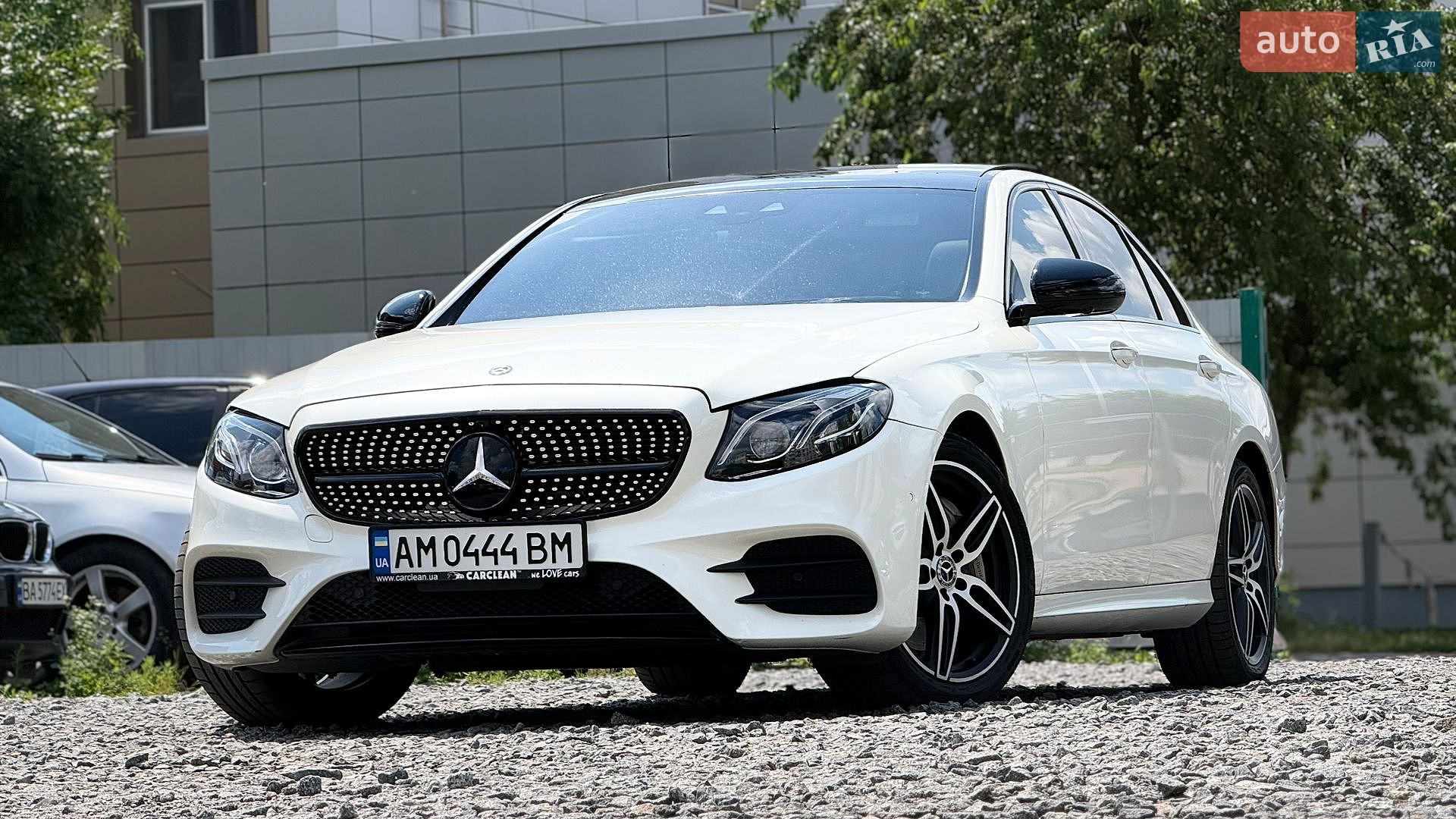 Mercedes-Benz E-Class 2019 VIN WDDZF8EB5LA718839 фото оголошення 7 з 38