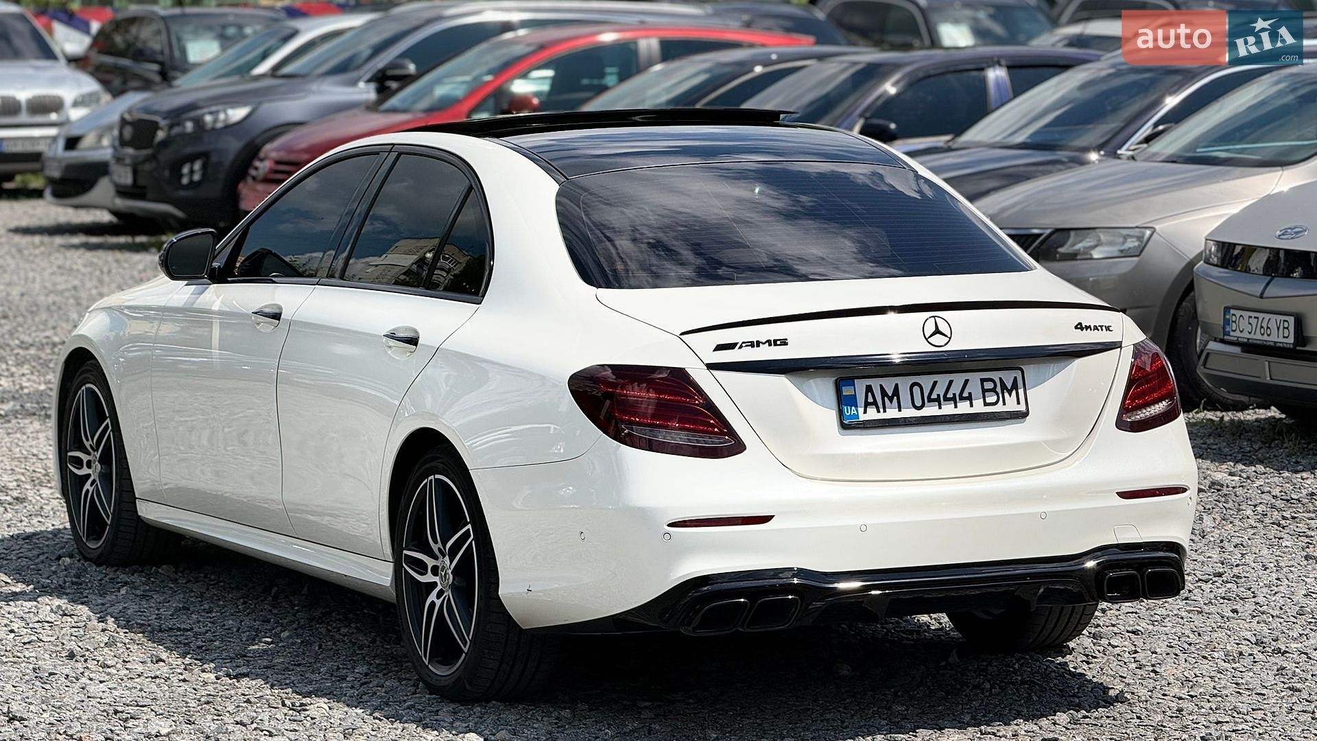 Mercedes-Benz E-Class 2019 VIN WDDZF8EB5LA718839 фото оголошення 9 з 38
