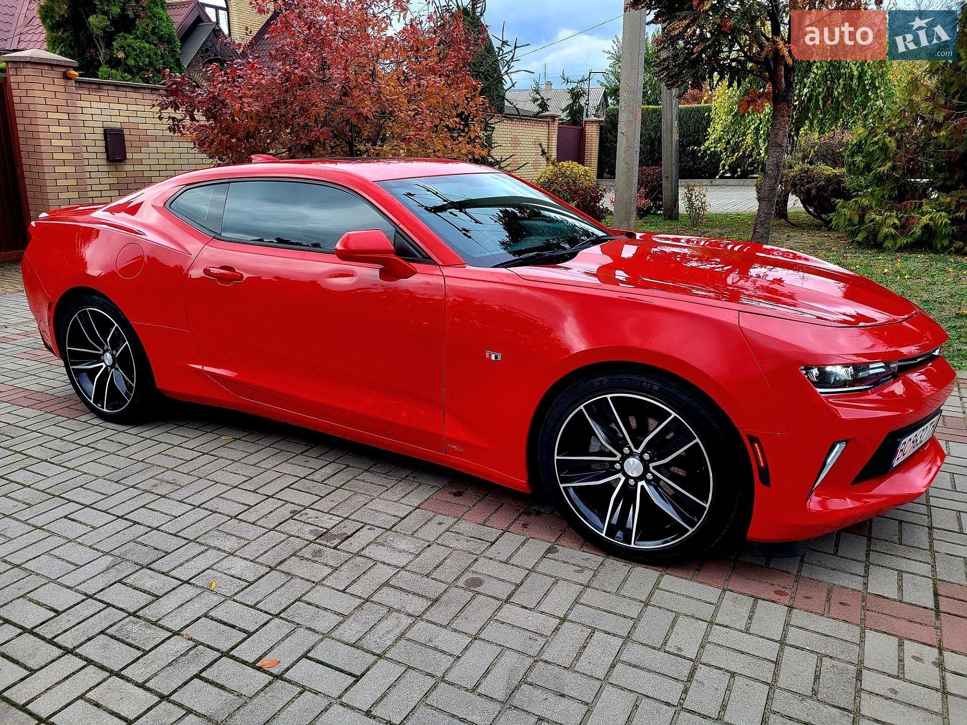 Chevrolet Camaro 2016 VIN 1G1FB1RS1H0121574 фото оголошення 8 з 29