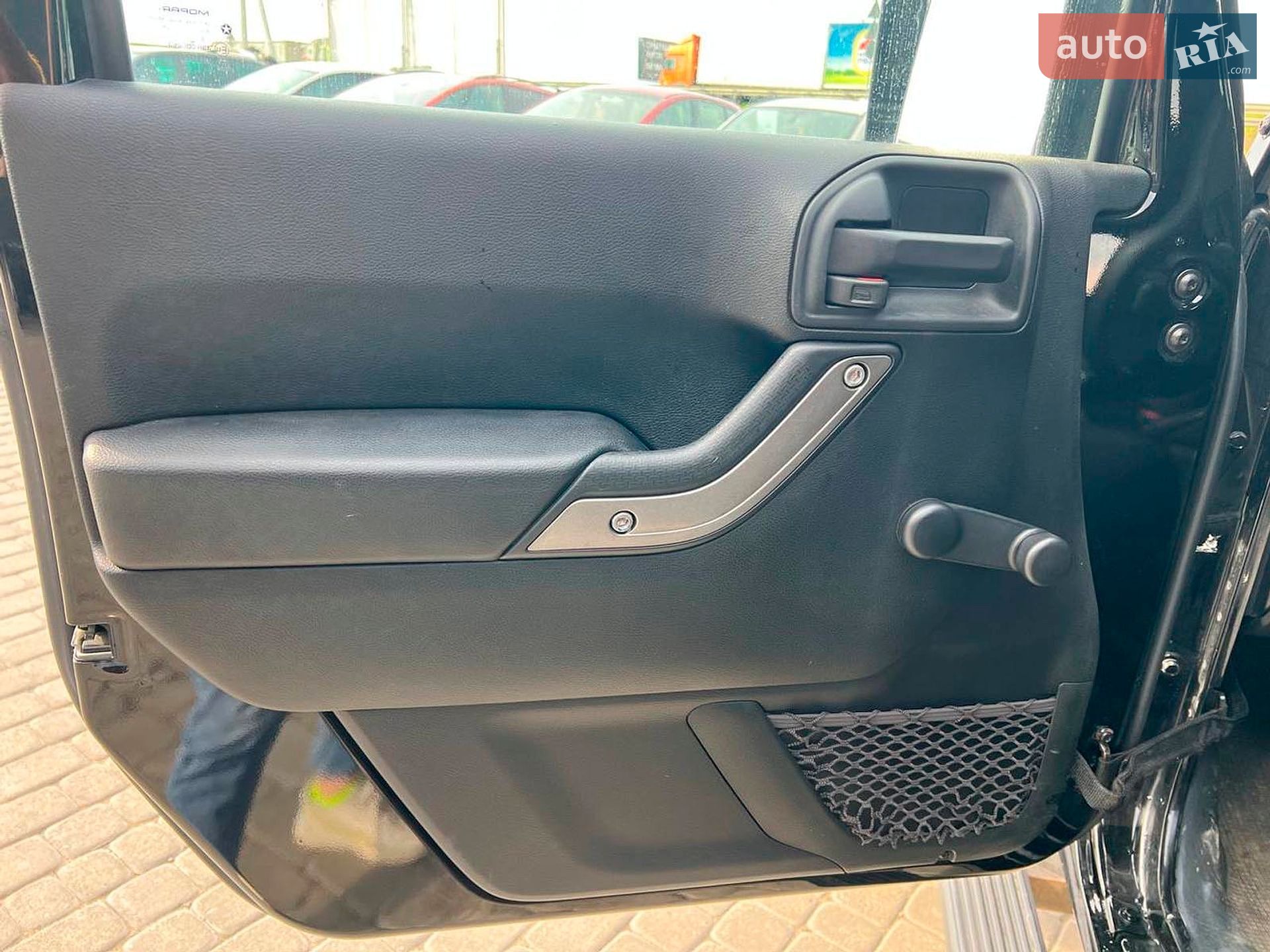 Jeep Wrangler 2017 VIN 1C4AJWAG2HL680381 фото оголошення 14 з 31