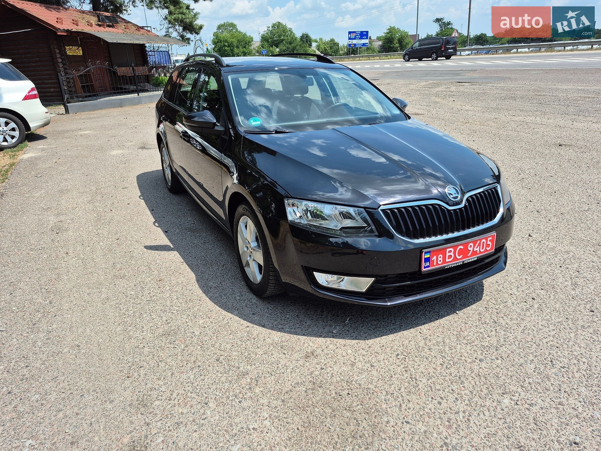 Skoda Octavia 2014 VIN TMBJG7NE2F0093321 фото оголошення 2 з 25
