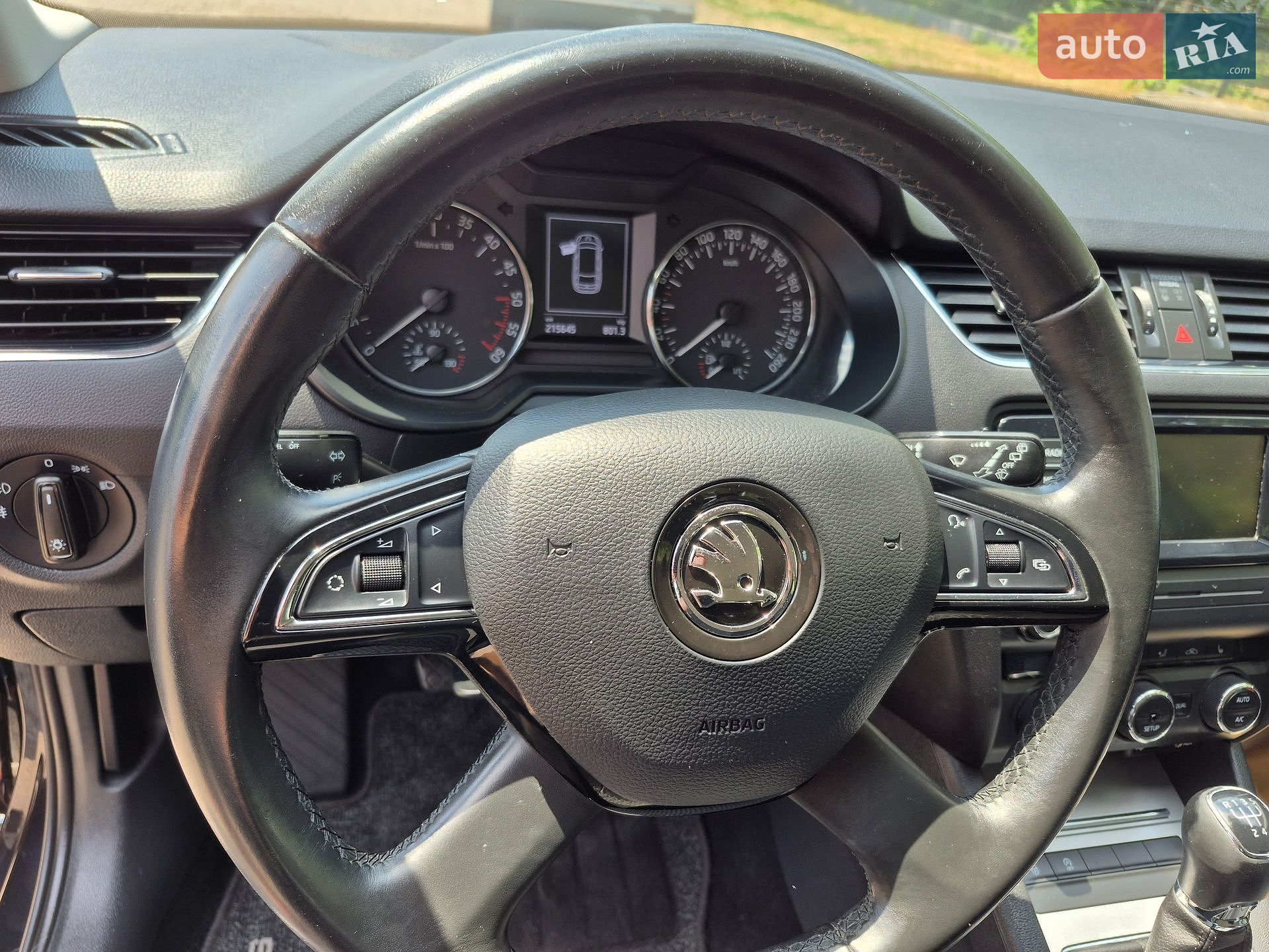 Skoda Octavia 2014 VIN TMBJG7NE2F0093321 фото оголошення 19 з 25