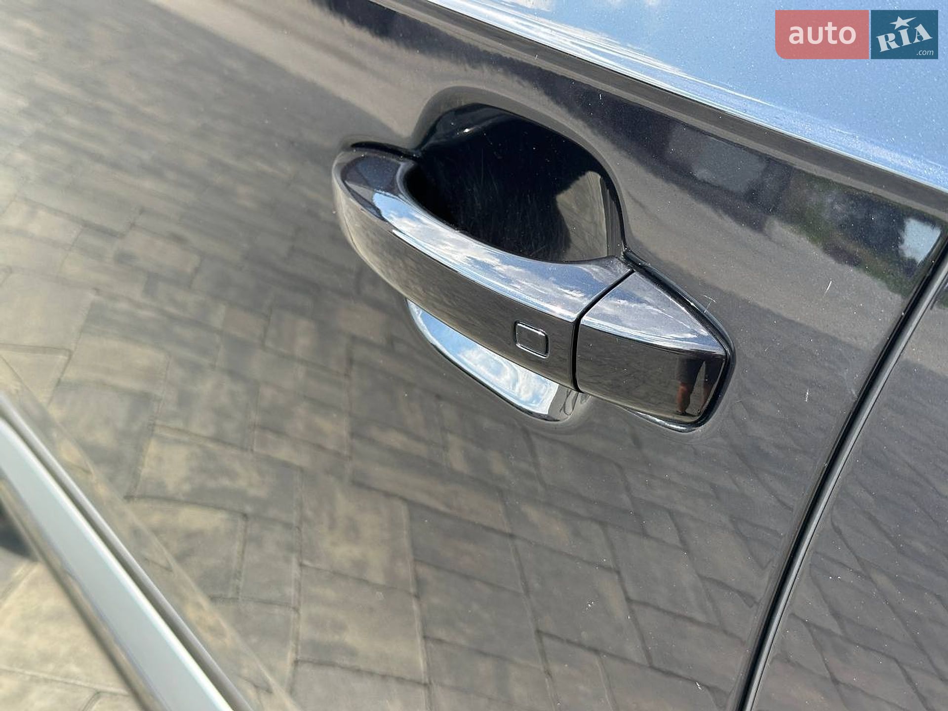 Audi Q7 2016 VIN WA1VAAF77HD016935 фото оголошення 30 з 32