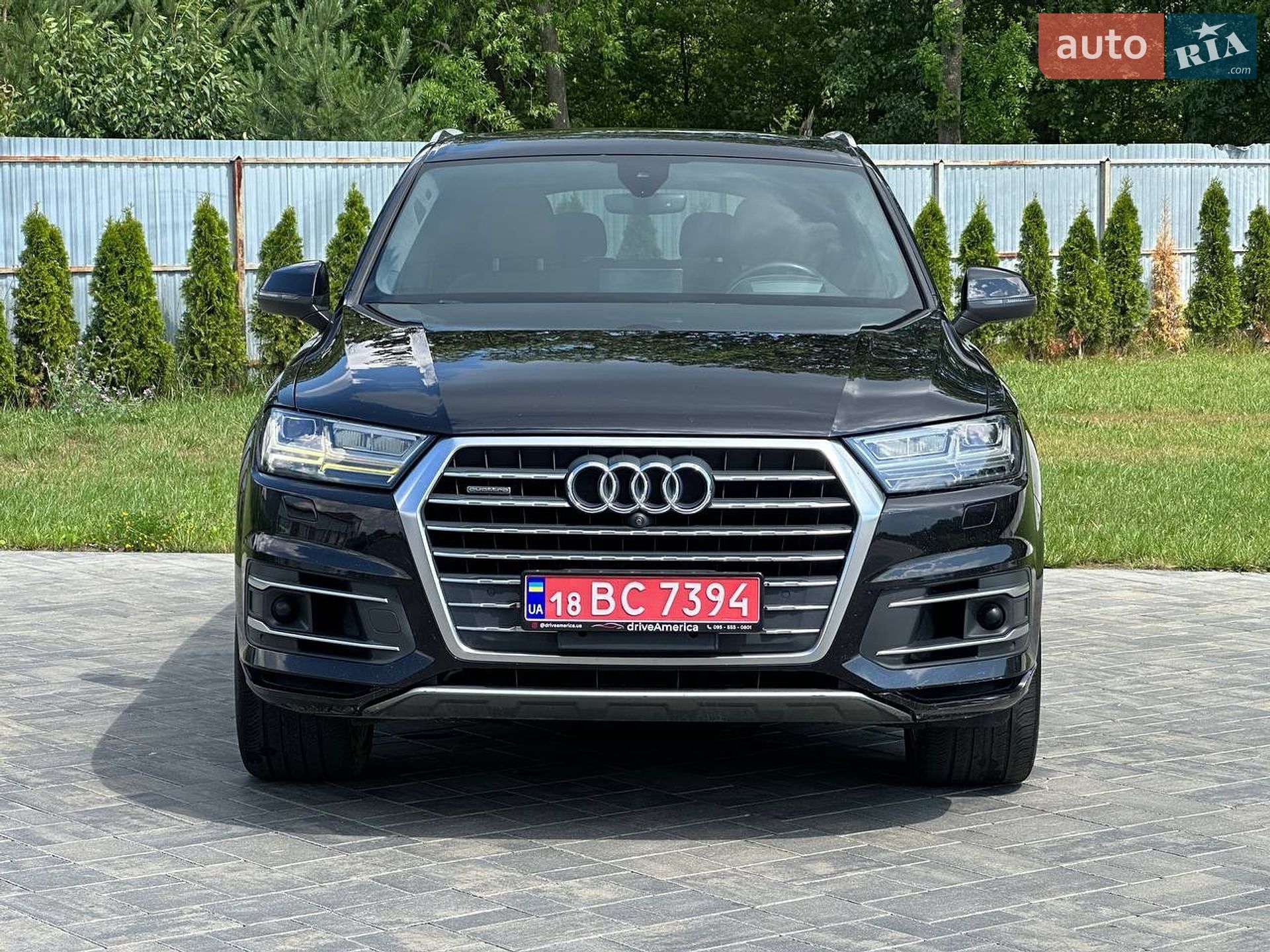 Audi Q7 2016 VIN WA1VAAF77HD016935 фото оголошення 2 з 32
