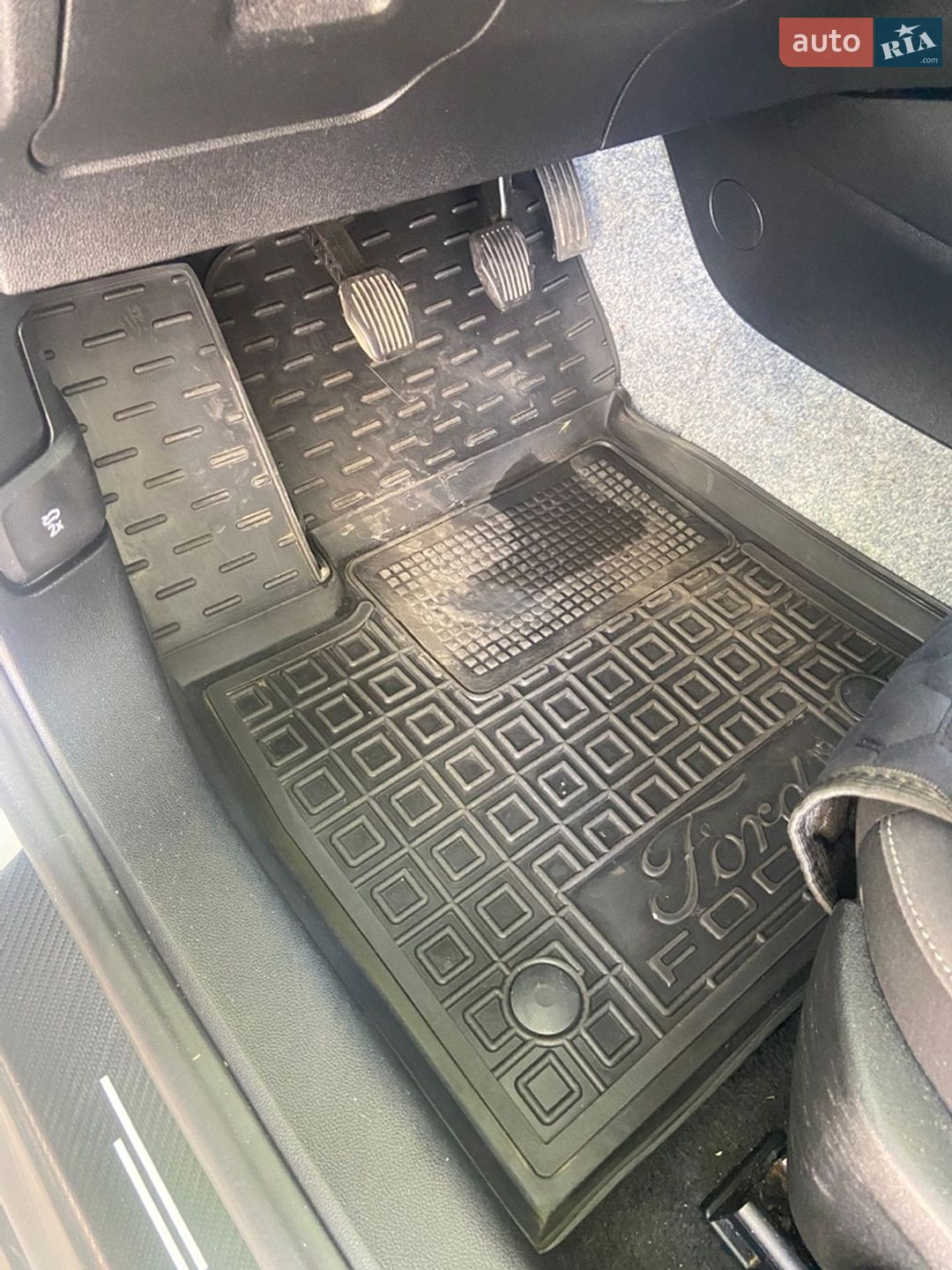 Ford Focus 2019 VIN WF0PXXGCHPKJ20346 фото оголошення 18 з 64