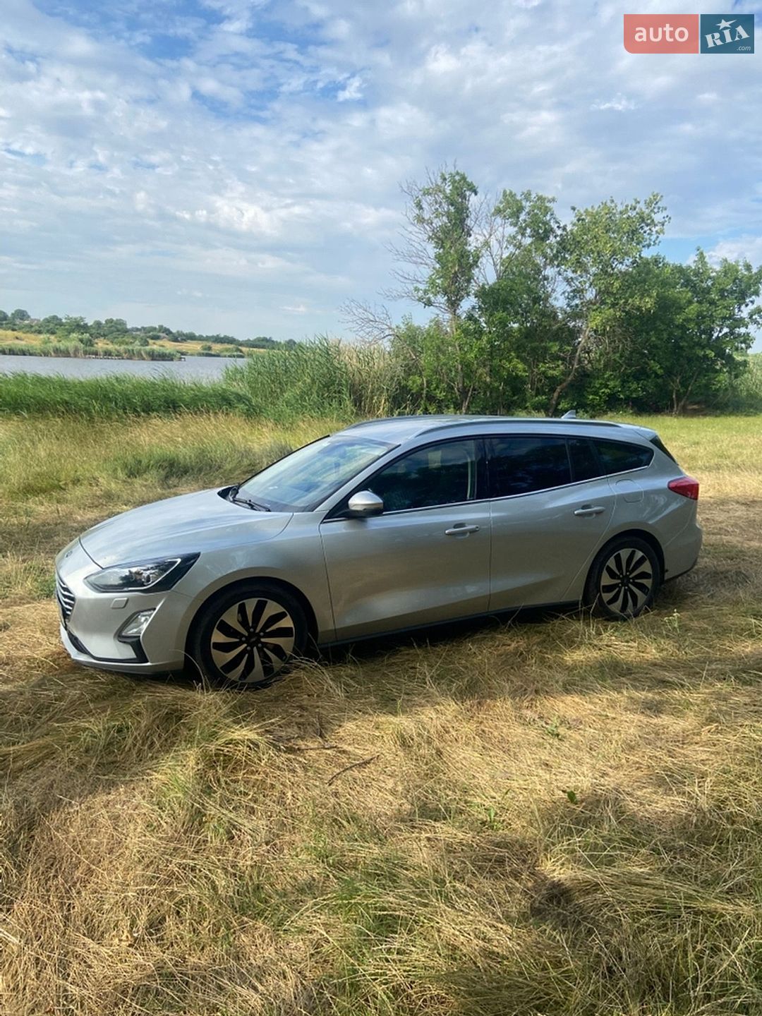 Ford Focus 2019 VIN WF0PXXGCHPKJ20346 фото оголошення 8 з 64