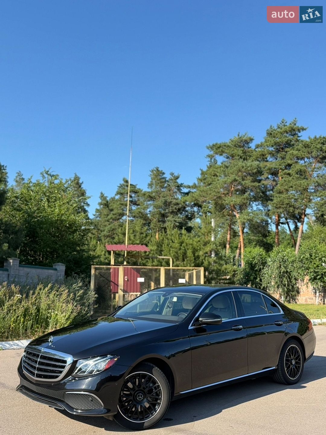 Mercedes-Benz E-Class 2018 VIN WDDZF4JB6JA465140 фото оголошення 7 з 13