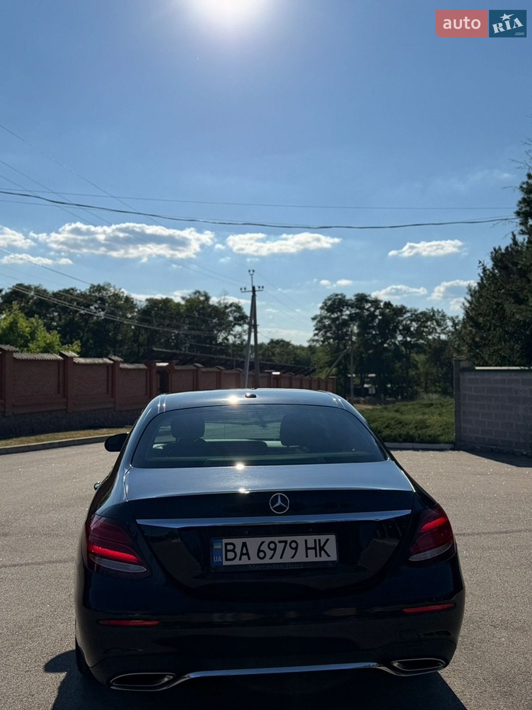 Mercedes-Benz E-Class 2018 VIN WDDZF4JB6JA465140 фото оголошення 11 з 13