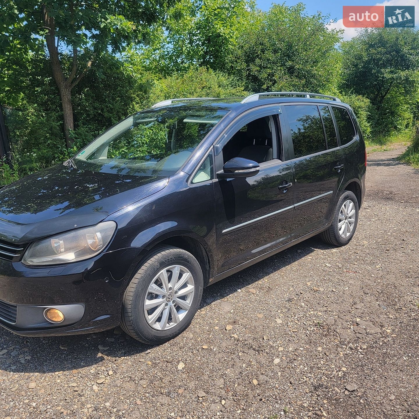 Volkswagen Touran 2010 VIN WVGZZZ1TZBW032159 фото оголошення 3 з 23